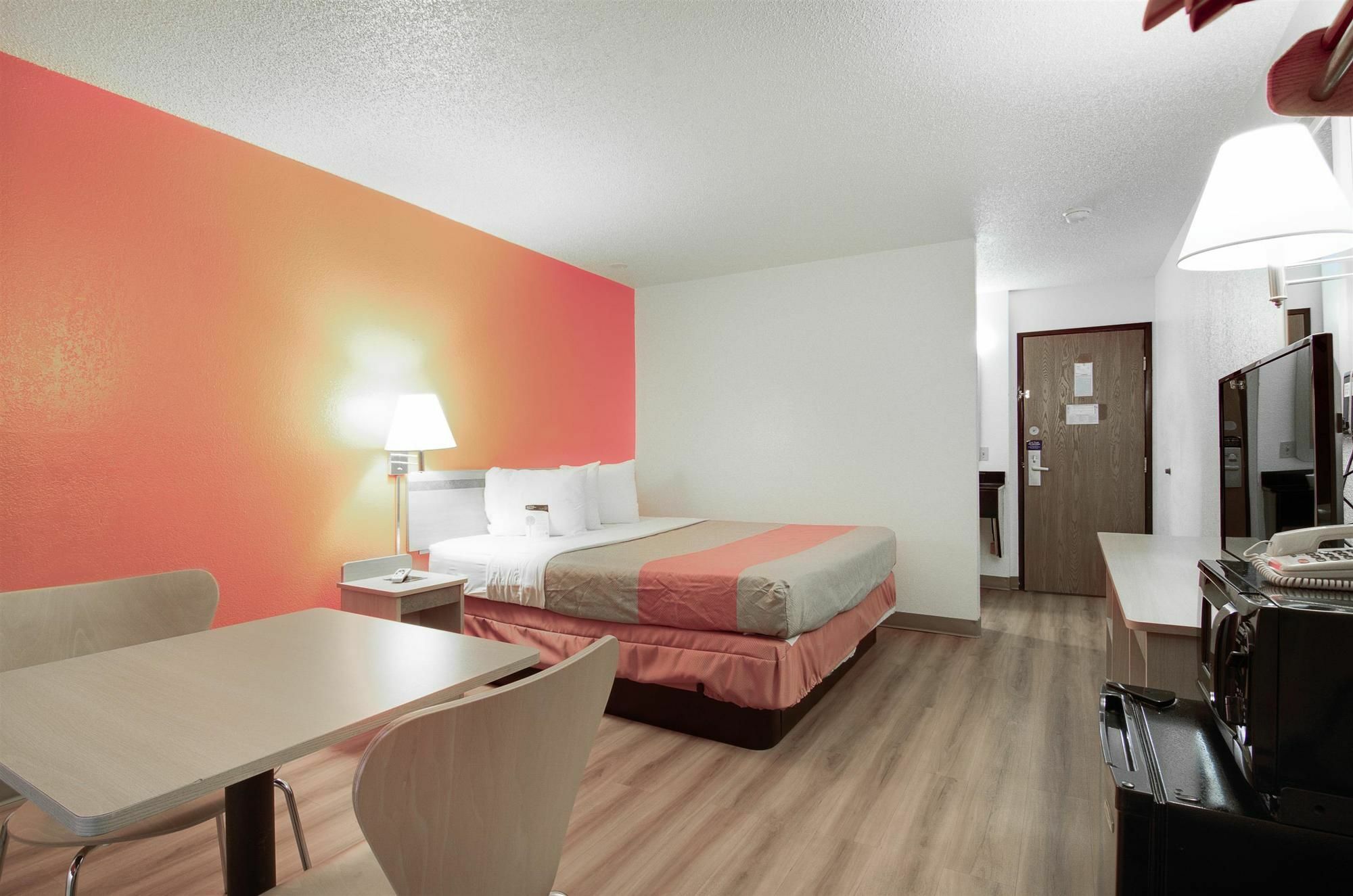 Motel 6-Colby, Ks Buitenkant foto